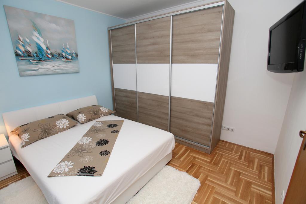 Apartment Marina Trogir Exterior photo
